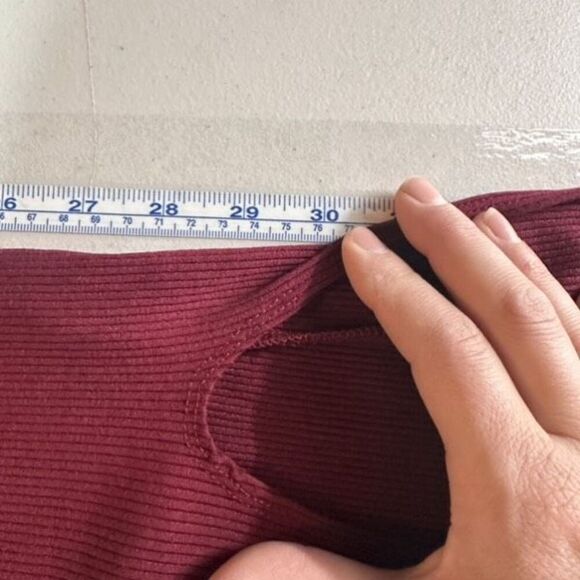 Billie the Label Estelle Turtleneck Ribbed Midi Dress Bordeaux Red Medium - Picture 12 of 12